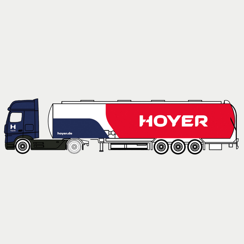Hoyer-LKW auf Autobahn redaktionelles bild. Bild von schlepper - 127447490